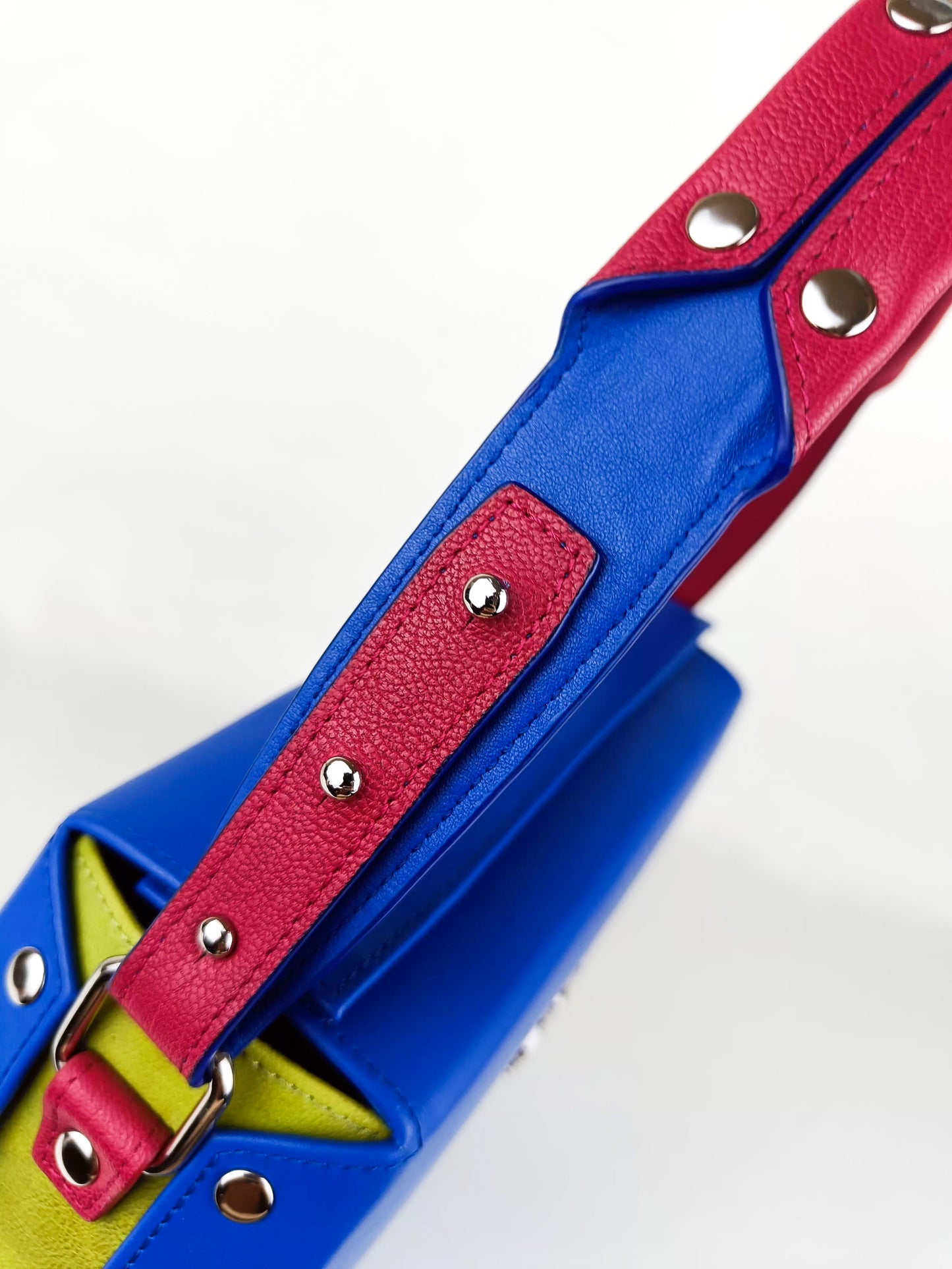 Polygona - Royal Blue