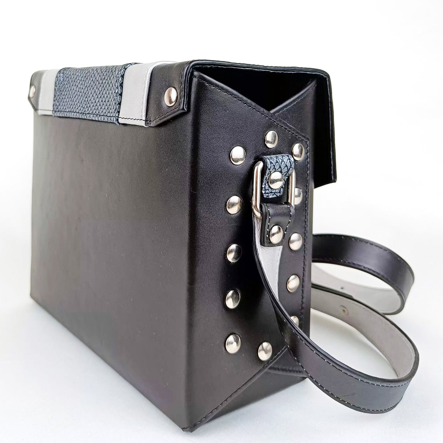 Box Forma - Chrome Noir