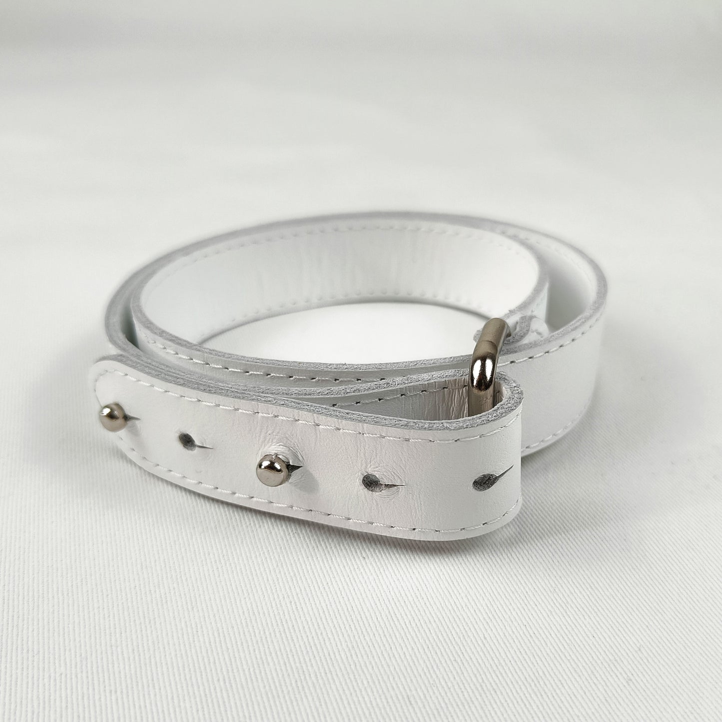 Linea - Crisp White